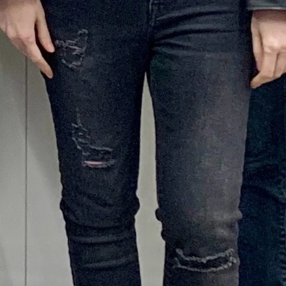 Forever 21 Black Super High Waisted Distressed Skinny Split Hem Denim Jeans - Picture 1 of 8